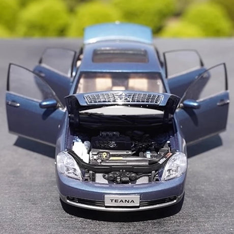 [OEM] 1:18 Nissan 2003 Teana Blue Model Car Die-Cast