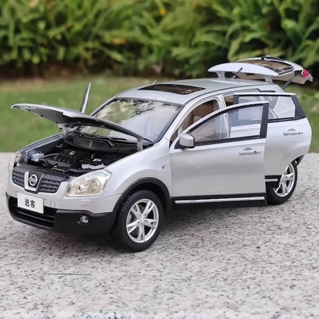 [OEM] 1:18 Nissan 2006 Qashqai J10 Silver Model Car Die-Cast