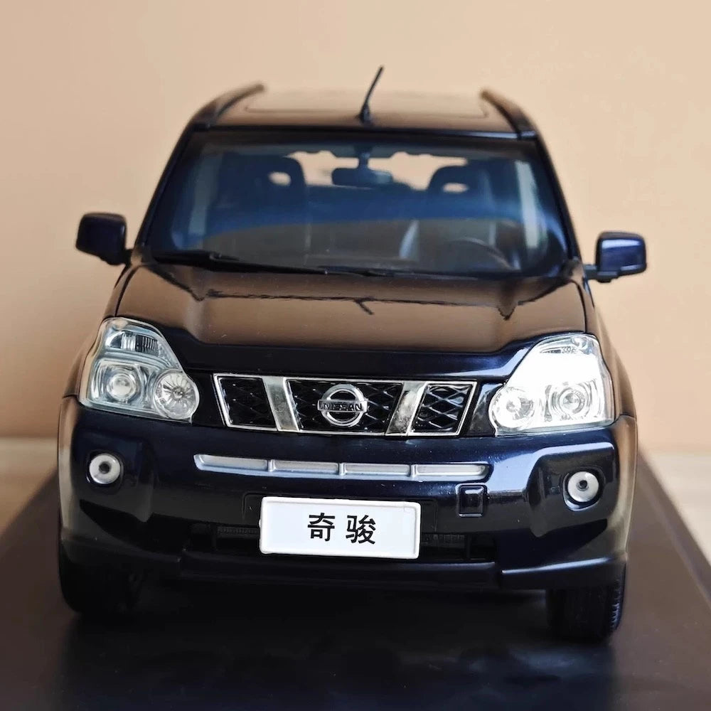[OEM] 1:18 Nissan 2007 X-Trail Black Model Car Die-Cast