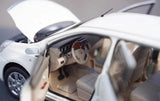 [OEM] 1:18 Nissan 2008 Livina Geniss White Model Car Die-Cast