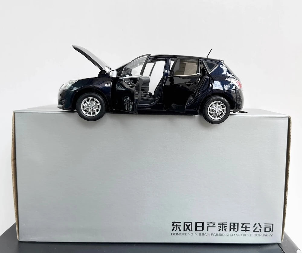 [OEM] 1:18 Nissan 2013 Tiida C12 Black Model Car Die-Cast