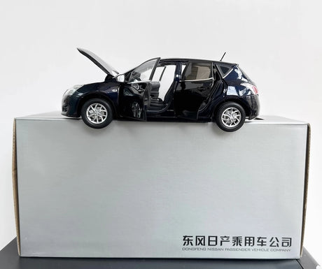 [OEM] 1:18 Nissan 2013 Tiida C12 Black Model Car Die-Cast