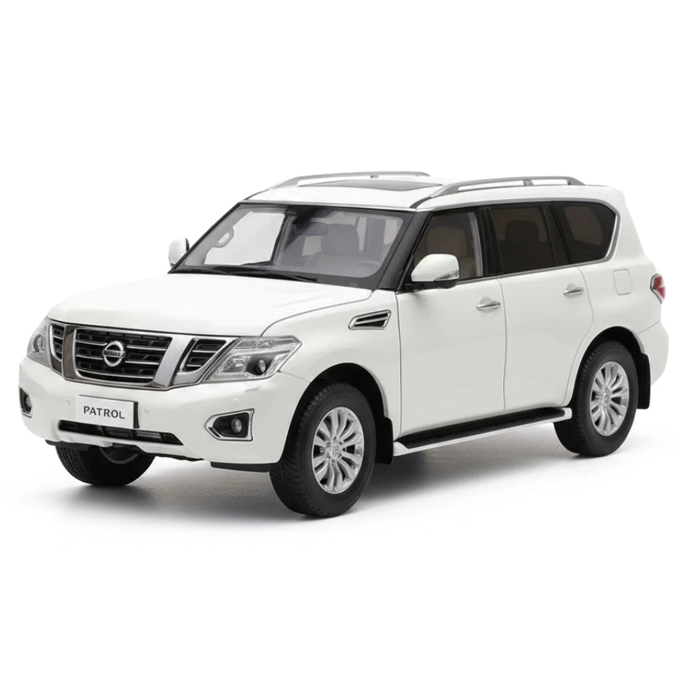 [OEM] 1:18 Nissan 2018 Patrol Y62 wit modelauto Die-Cast