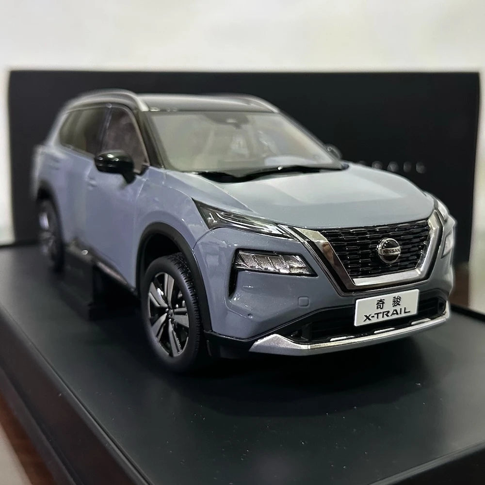[OEM] 1:18 Nissan 2022 X-Trail グレー モデルカー Die-Cast