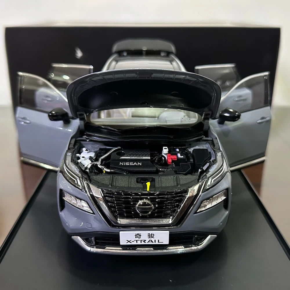[OEM] 1:18 Nissan 2022 X-Trail グレー モデルカー Die-Cast
