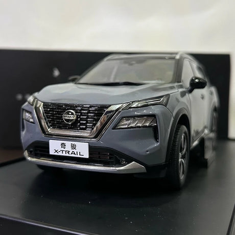 [OEM] 1:18 Nissan 2022 X-Trail Gray Model Car Die-Cast