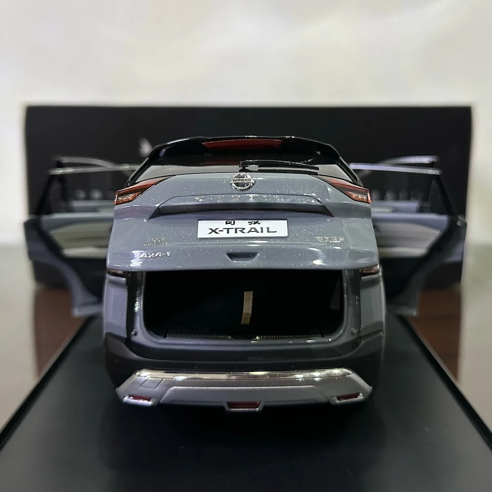 [OEM] 1:18 Nissan 2022 X-Trail Gray Model Car Die-Cast