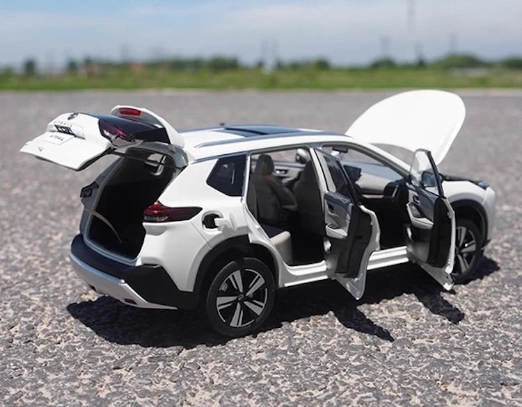 [OEM] 1:18 Nissan 2022 X-Trail blanc voiture miniature Die-Cast