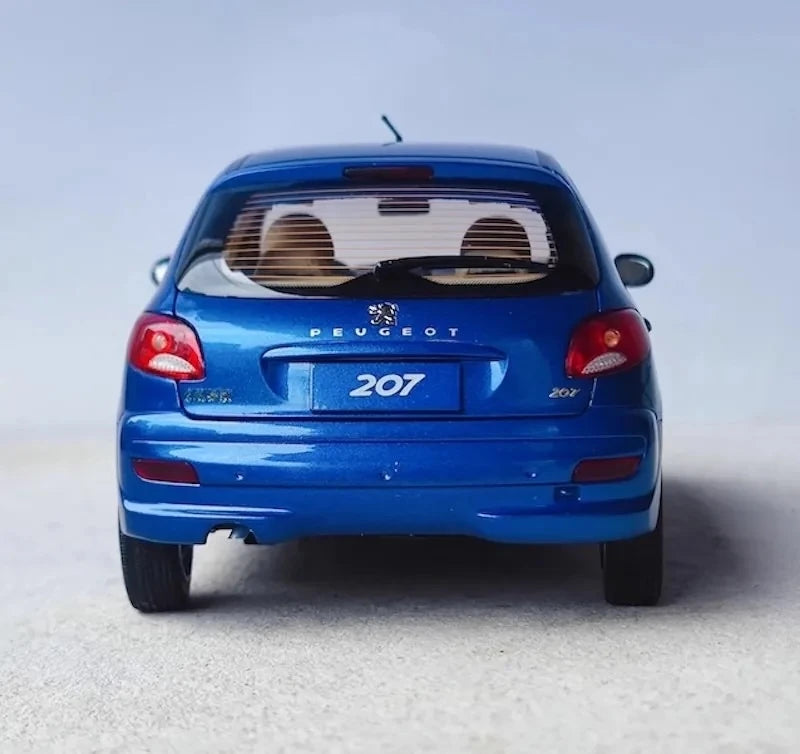 [OEM] 1:18 Peugeot 2006 207 Blue Model Car Die-Cast