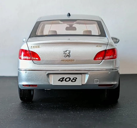 [OEM] 1:18 Peugeot 2010 408 Silver Model Car Die-Cast