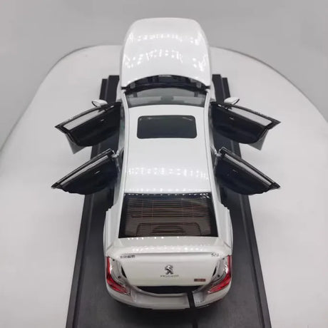 [OEM] 1:18 Peugeot 2014 508 White Model Car Die-Cast
