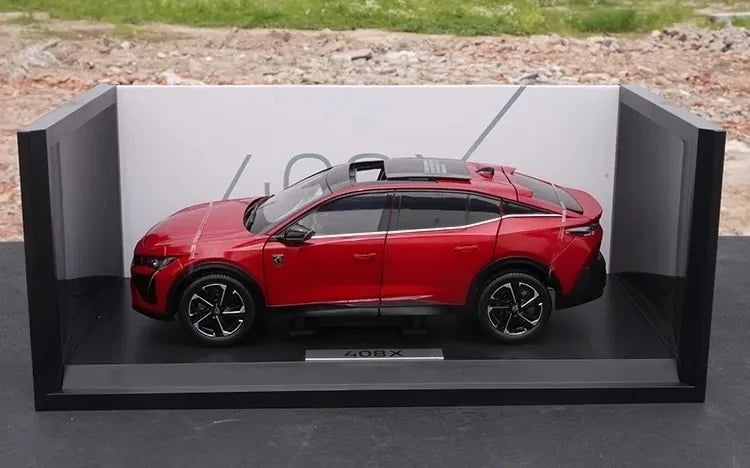 [OEM] 1:18 Peugeot 2023 408X rosso modellino di auto Die-Cast