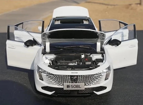 [OEM] 1:18 Peugeot 2023 508 White Model Car Die-Cast