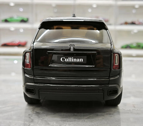 OEM Rolls-Royce 2018 Cullinan BB Black 1:18 – Modello da collezione pressofuso
