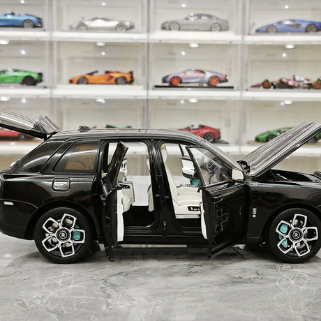 OEM Rolls-Royce 2018 Cullinan BB Black 1:18 – Modello da collezione pressofuso