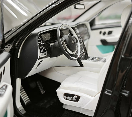 OEM Rolls-Royce 2018 Cullinan BB Black 1:18 – Modello da collezione pressofuso