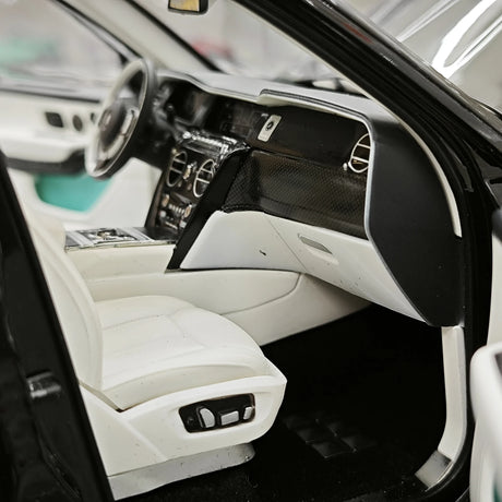 OEM Rolls-Royce 2018 Cullinan BB Black 1:18 – Modello da collezione pressofuso