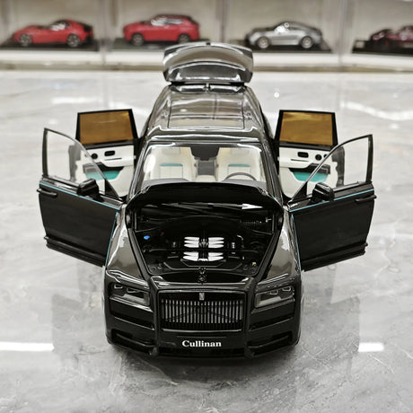 OEM Rolls-Royce 2018 Cullinan BB Black 1:18 – Modello da collezione pressofuso