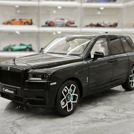 OEM Rolls-Royce 2018 Cullinan BB Black 1:18 – Modello da collezione pressofuso