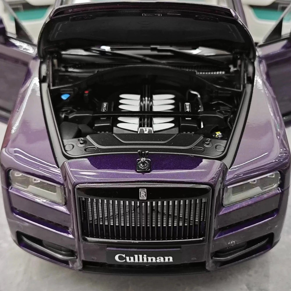 [OEM] 1:18 Rolls-Royce 2018 Cullinan Purple Model Car Die-Cast