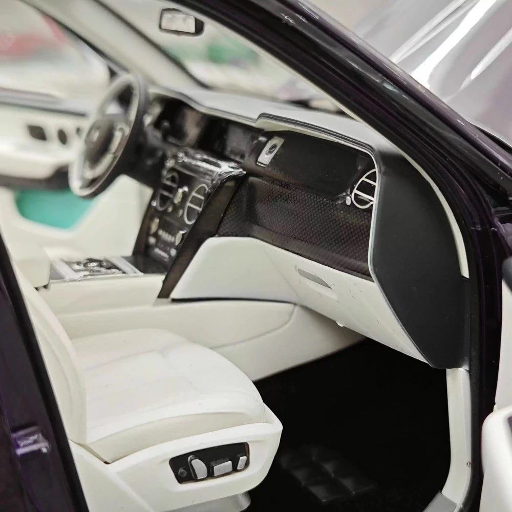 [OEM] 1:18 Rolls-Royce 2018 Cullinan paars modelauto Die-Cast
