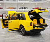 [OEM] 1:18 Rolls-Royce 2018 Cullinan gul modellbil Die-Cast