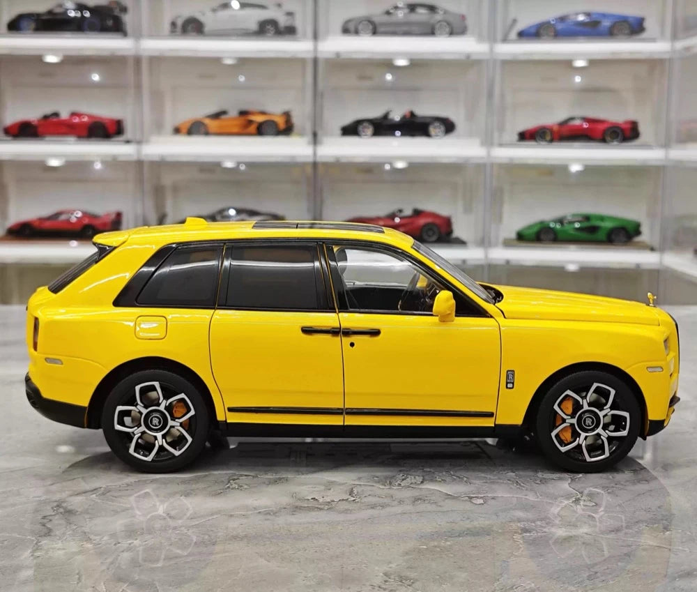 [OEM] 1:18 Rolls-Royce 2018 Cullinan gul modellbil Die-Cast