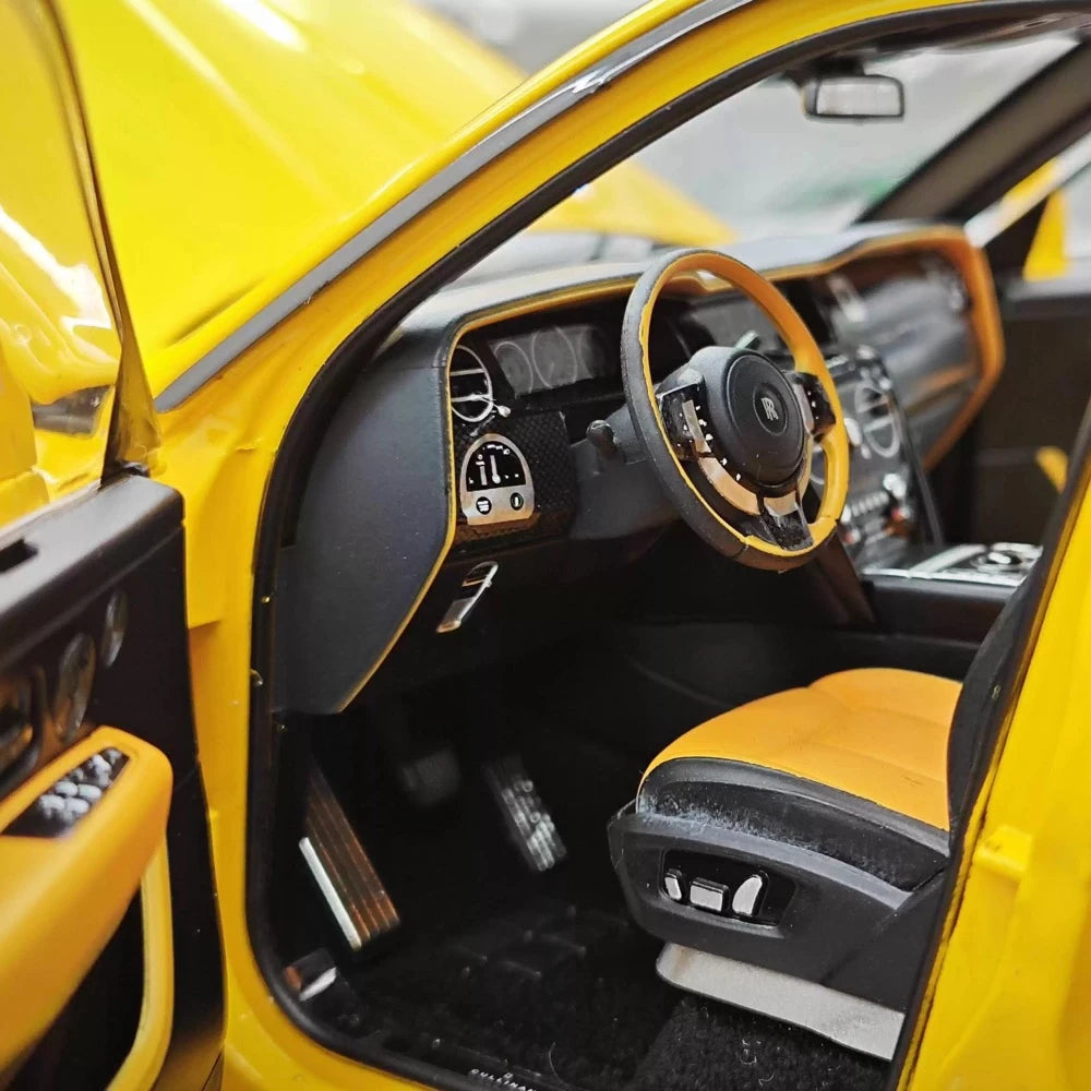 [OEM] 1:18 Rolls-Royce 2018 Cullinan gul modellbil Die-Cast