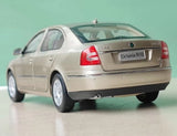 [OEM] 1:18 Skoda 2004 Octavia Gold Model Car Die-Cast
