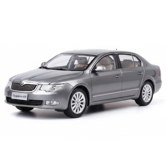 [OEM] 1:18 Skoda 2008 Superb B6 Gray Model Car Die-Cast