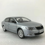 [OEM] 1:18 Skoda 2008 Superb B6 Silver Model Car Die-Cast