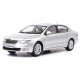 [OEM] 1:18 Skoda 2008 Superb B6 Silver Model Car Die-Cast