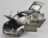 [OEM] 1:18 Skoda 2008 Superb Brown Model Car Die-Cast