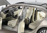 [OEM] 1:18 Skoda 2008 Superb Brown Model Car Die-Cast