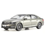 [OEM] 1:18 Skoda 2008 Superb Brown Model Car Die-Cast