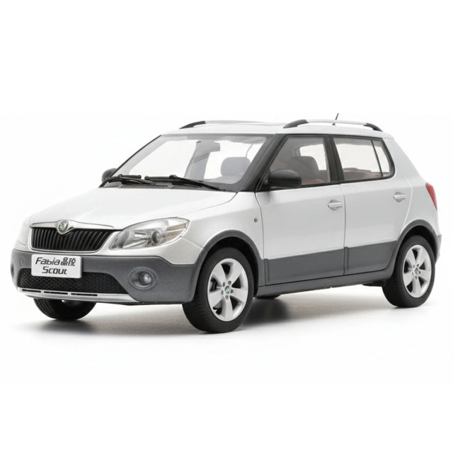 [OEM] 1:18 Skoda 2009 Fabia Scout グレー モデルカー Die-Cast