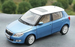 [OEM] 1:18 Skoda 2012 Fabia Blue Model Car Die-Cast