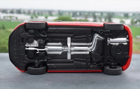 [OEM] 1:18 Skoda 2012 Fabia Red Model Car Die-Cast