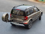 [OEM] 1:18 Skoda 2013 Yeti Outdoor Brown pienoismalli Die-Cast