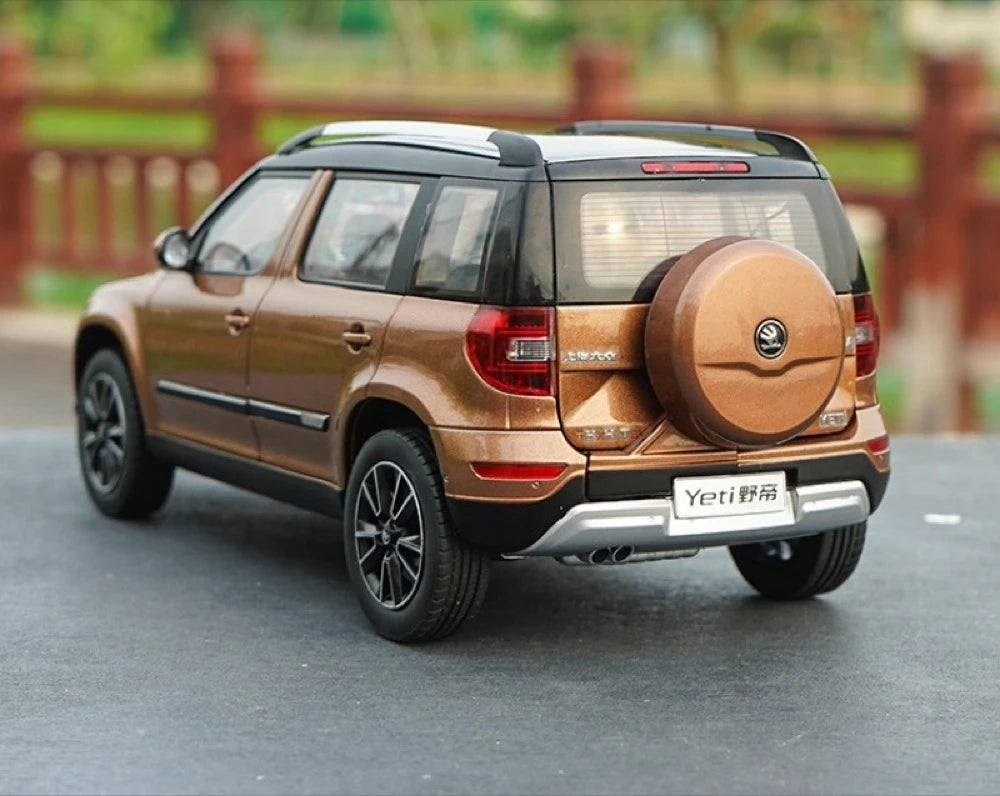 [OEM] 1:18 Skoda 2013 Yeti Outdoor Orange Model Car Die-Cast