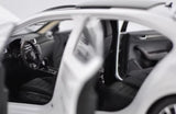 [OEM] 1:18 Skoda 2015 Superb White Model Car Die-Cast