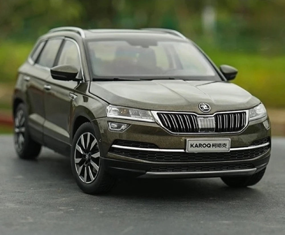 [OEM] 1:18 Skoda 2017 Karoq Brown Model Car Die-Cast