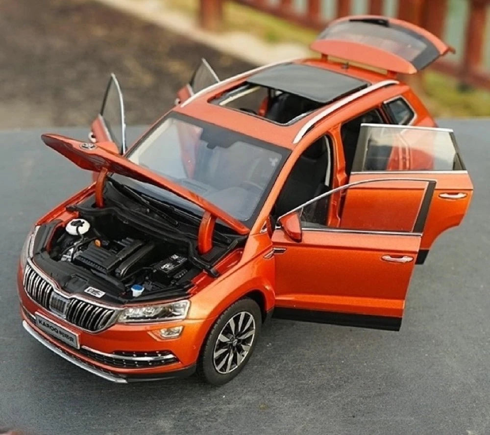 [OEM] 1:18 Skoda 2017 Karoq Orange Model Car Die-Cast