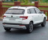 [OEM] 1:18 Skoda 2017 Karoq vit modellbil Die-Cast