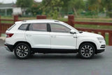 [OEM] 1:18 Skoda 2017 Karoq vit modellbil Die-Cast