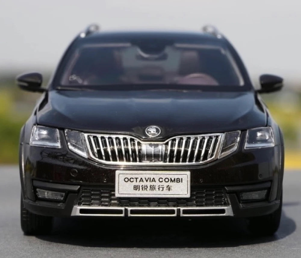 [OEM] 1:18 Skoda 2017 Octavia marron voiture miniature Die-Cast