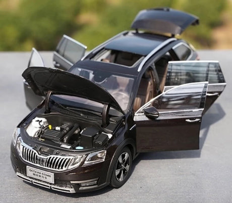 [OEM] 1:18 Skoda 2017 Octavia Brown Model Car Die-Cast