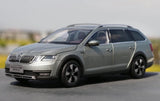 [OEM] 1:18 Skoda 2017 Octavia verde modellino di auto Die-Cast