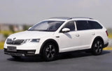 [OEM] 1:18 Skoda 2017 Octavia White Model Car Die-Cast