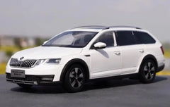 [OEM] 1:18 Skoda 2017 Octavia White Model Car Die-Cast
